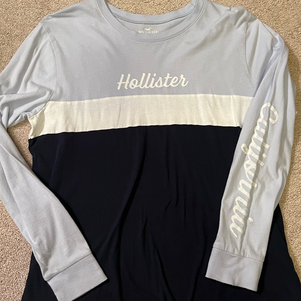 EUC Hollister Long Sleeve Shirt Size Medium